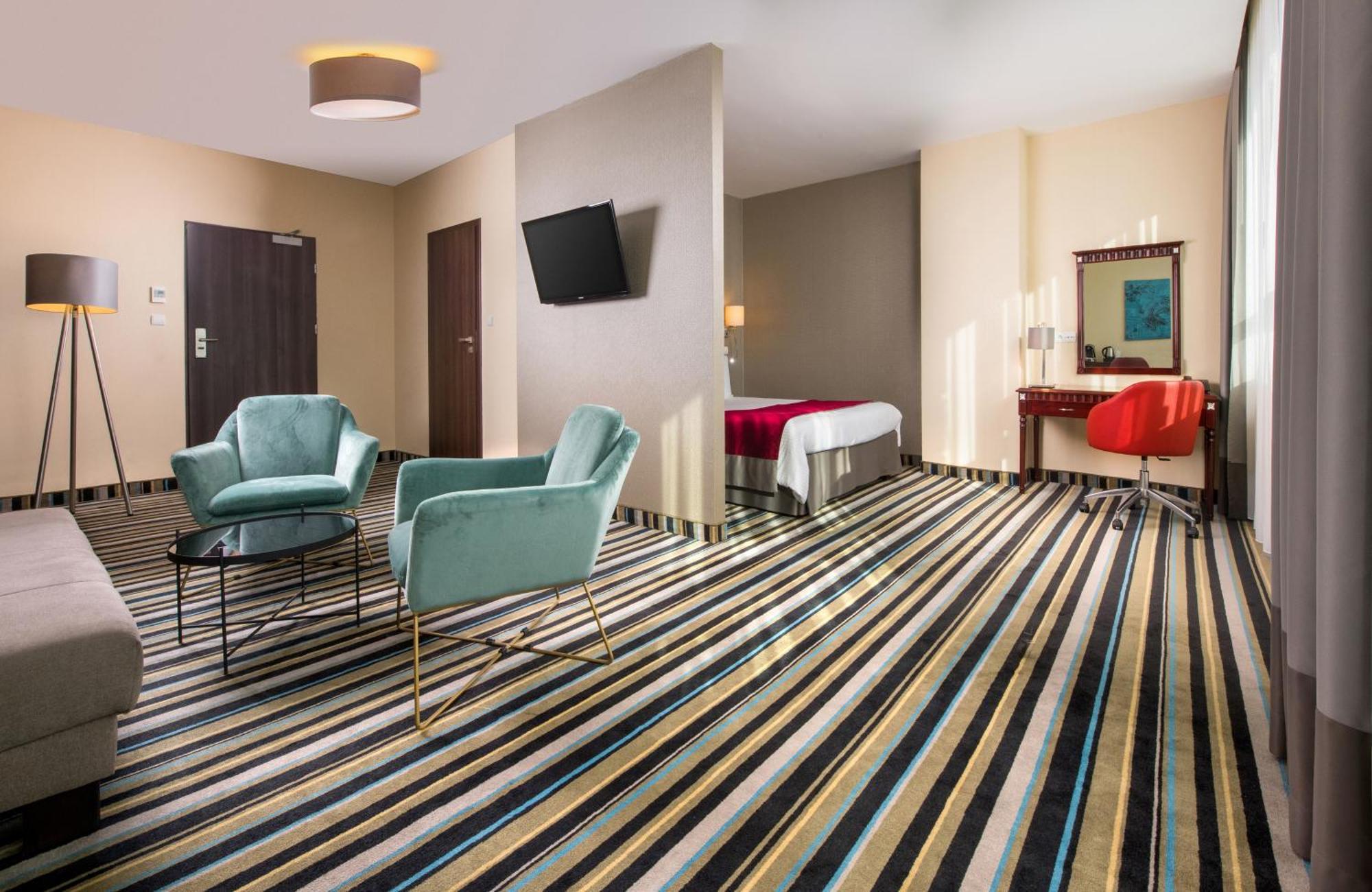 Leonardo Royal Hotel Warsaw Exterior photo